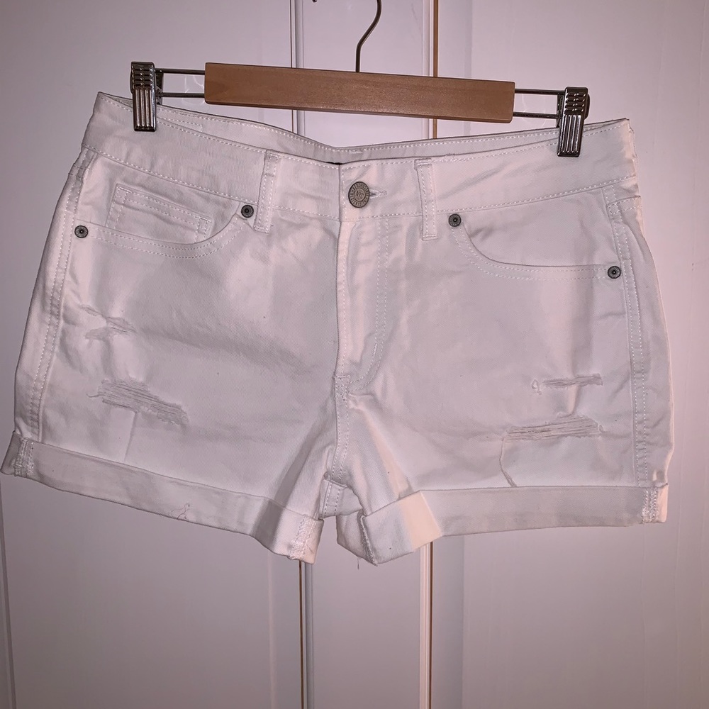 white boyfriend fit shorts from aeropostale